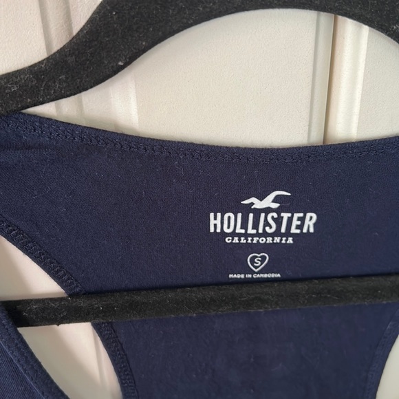 ❤️🔥5/20$ HOLLISTER💫 Women’s Navy Logo Racer Back Lightweight Comfortable Tank - Picture 6 of 9